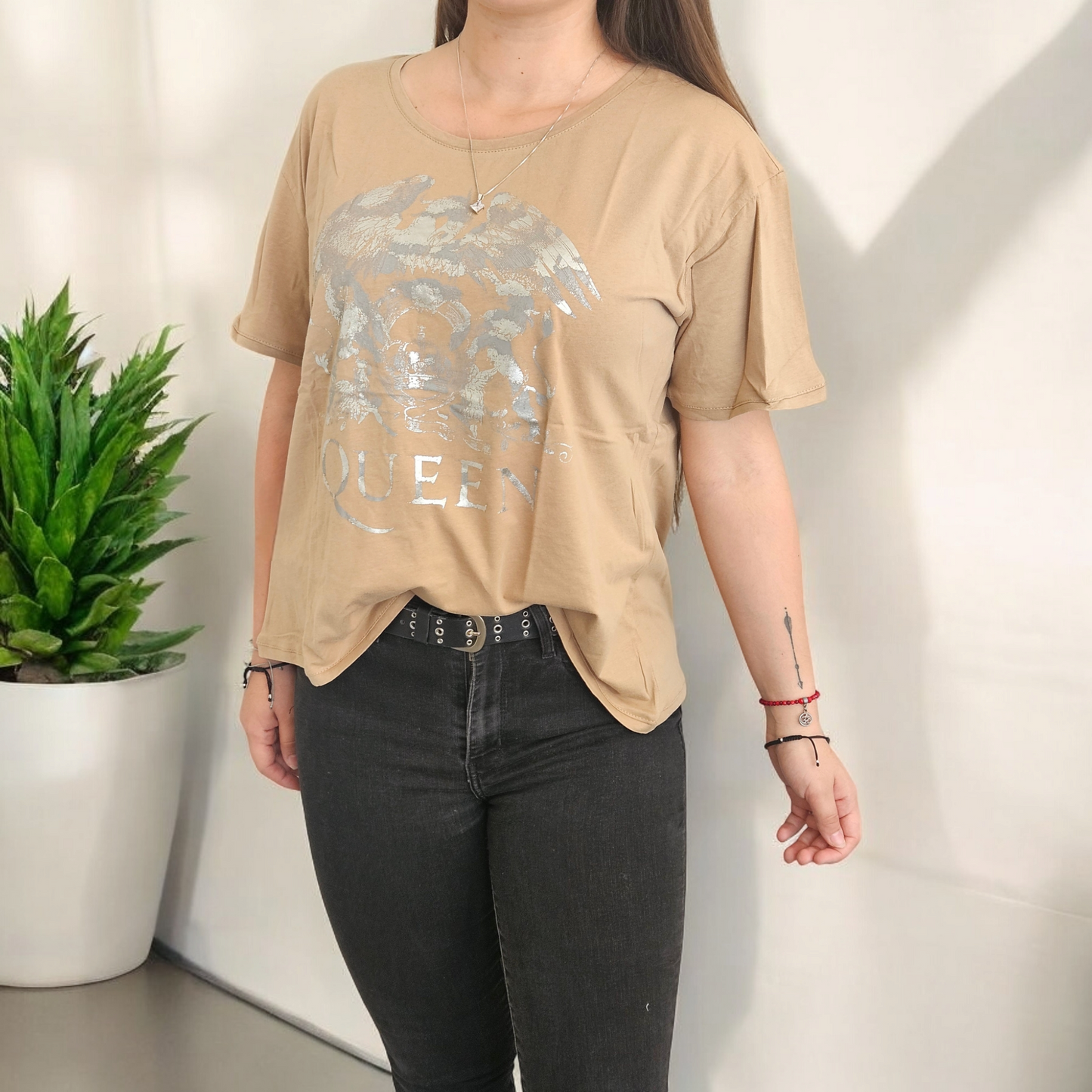 Polera Queen camel