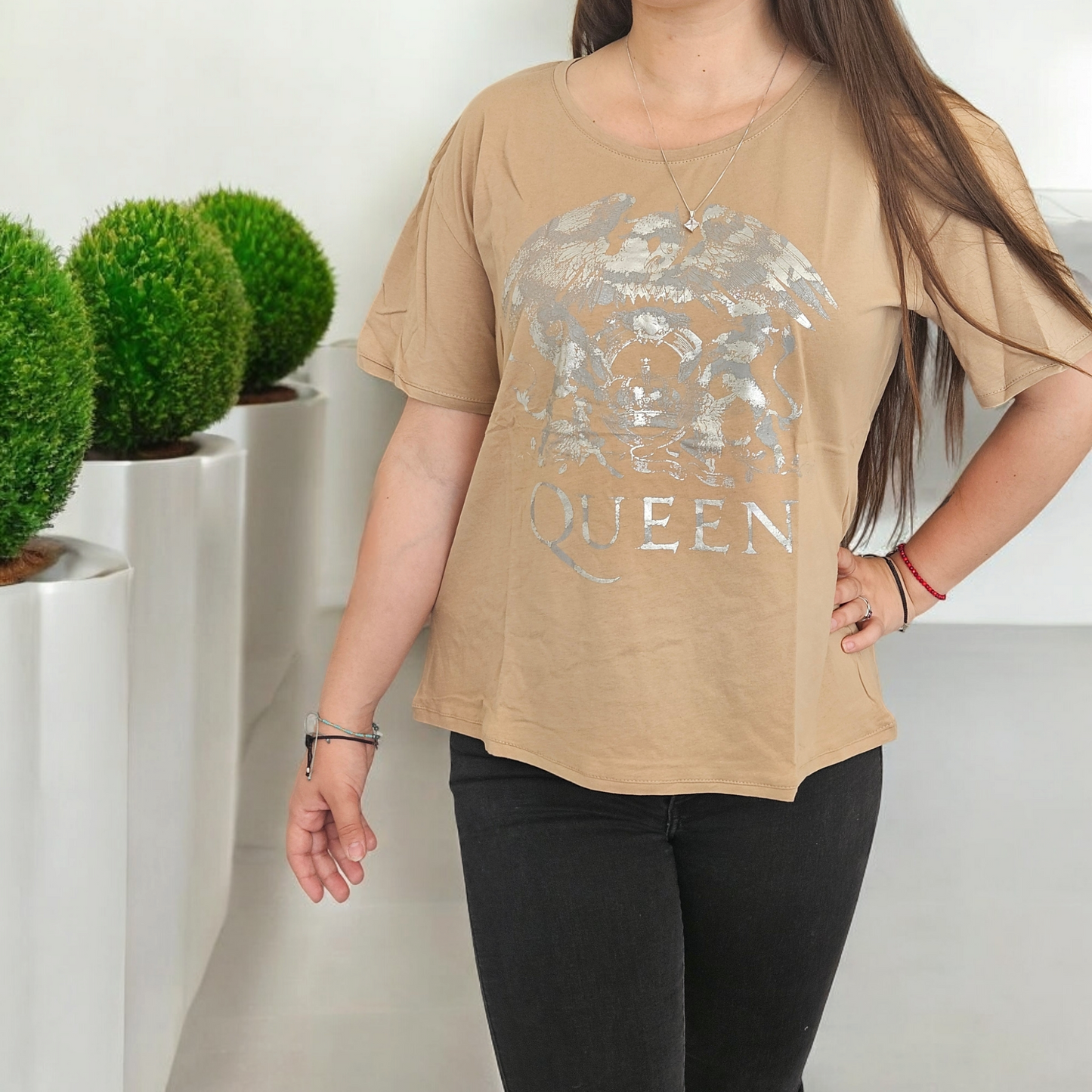 Polera Queen camel